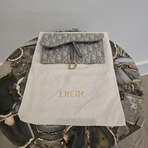 Dior Gray Saddle Crossbody Bag - Picture 3 of 13